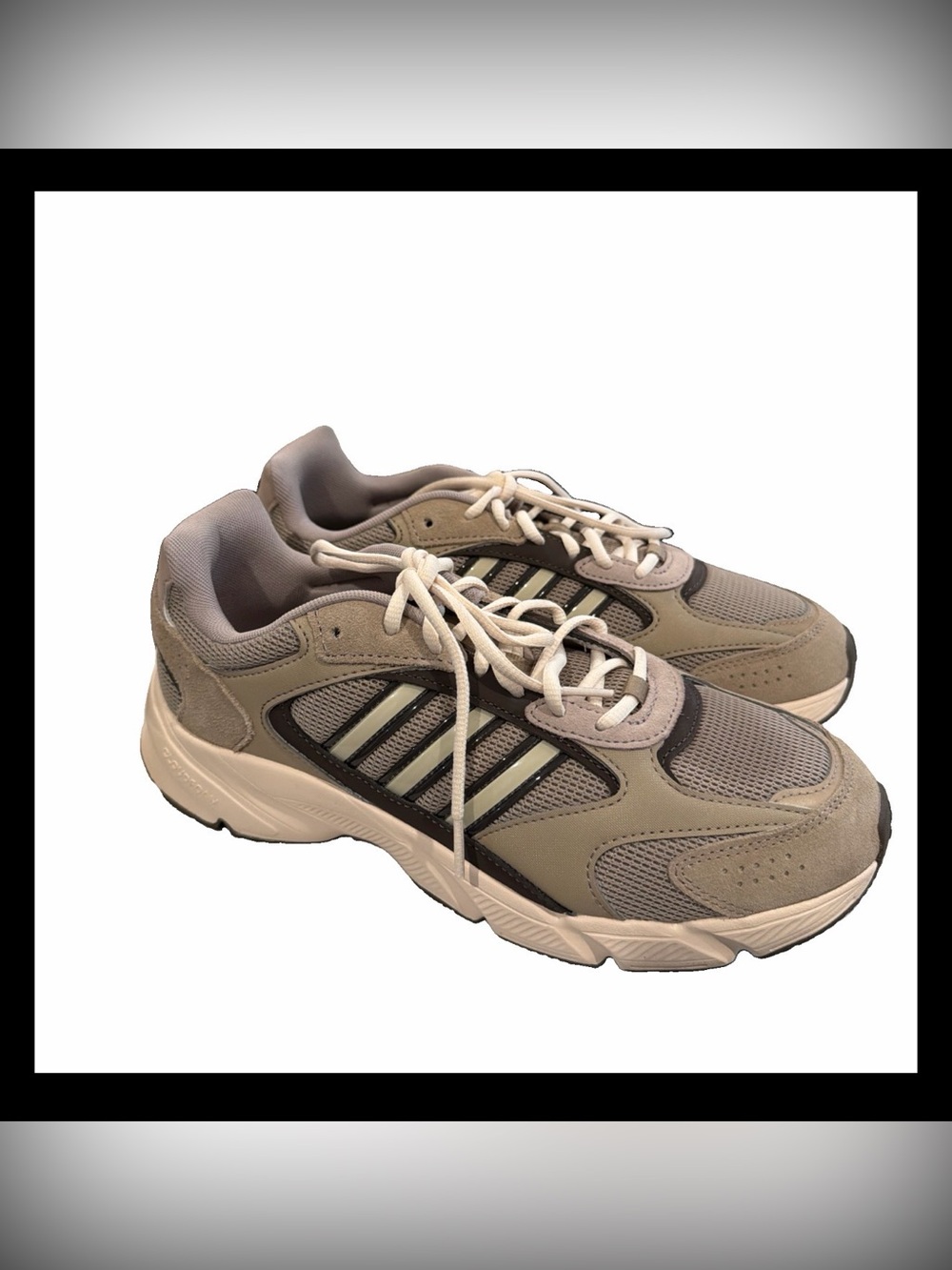 Adidas Men's CrazyChaos 2000 Sneaker Size 10 NWOB stain on left shoe